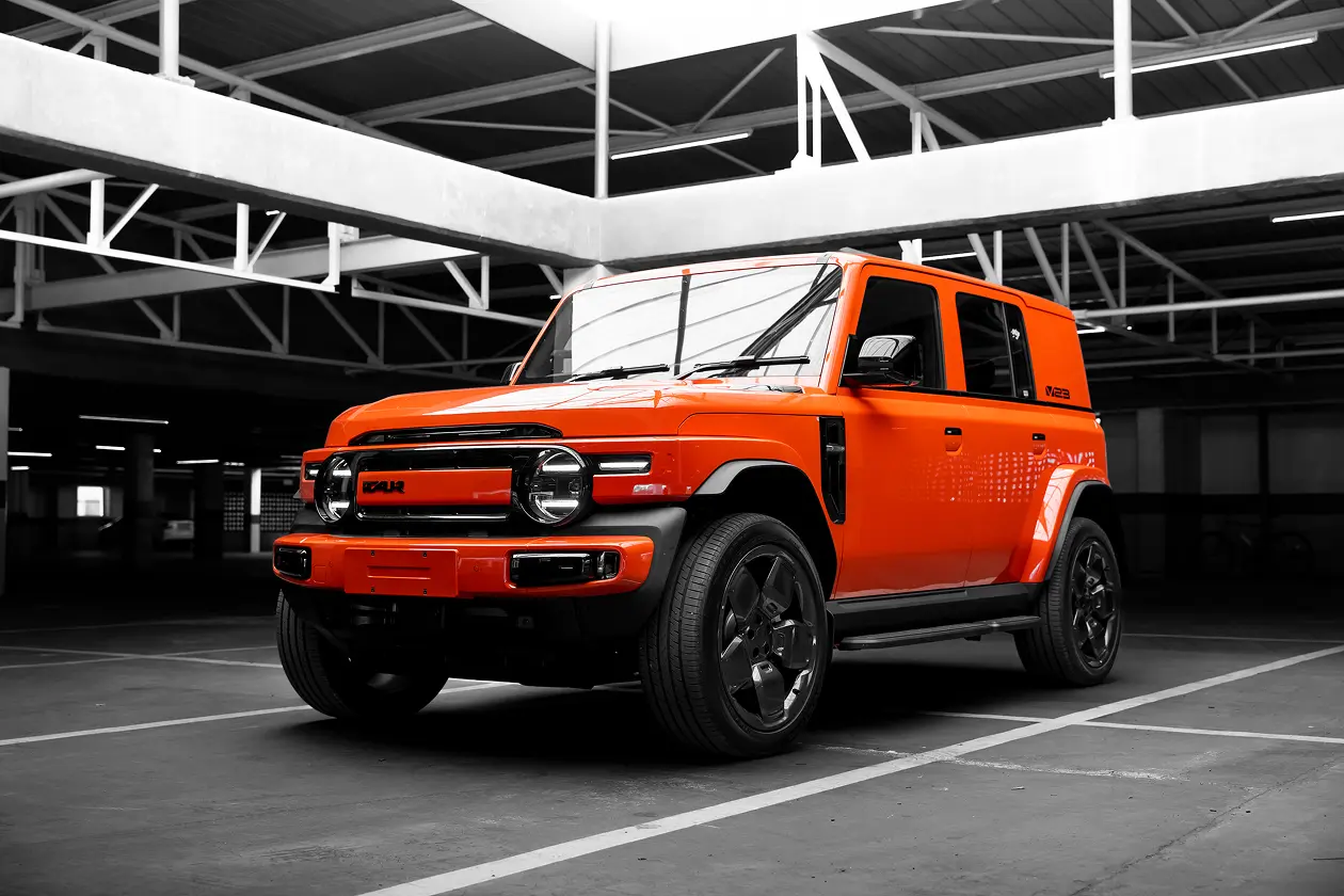 Off-Road Orange V23 front three-quarter view