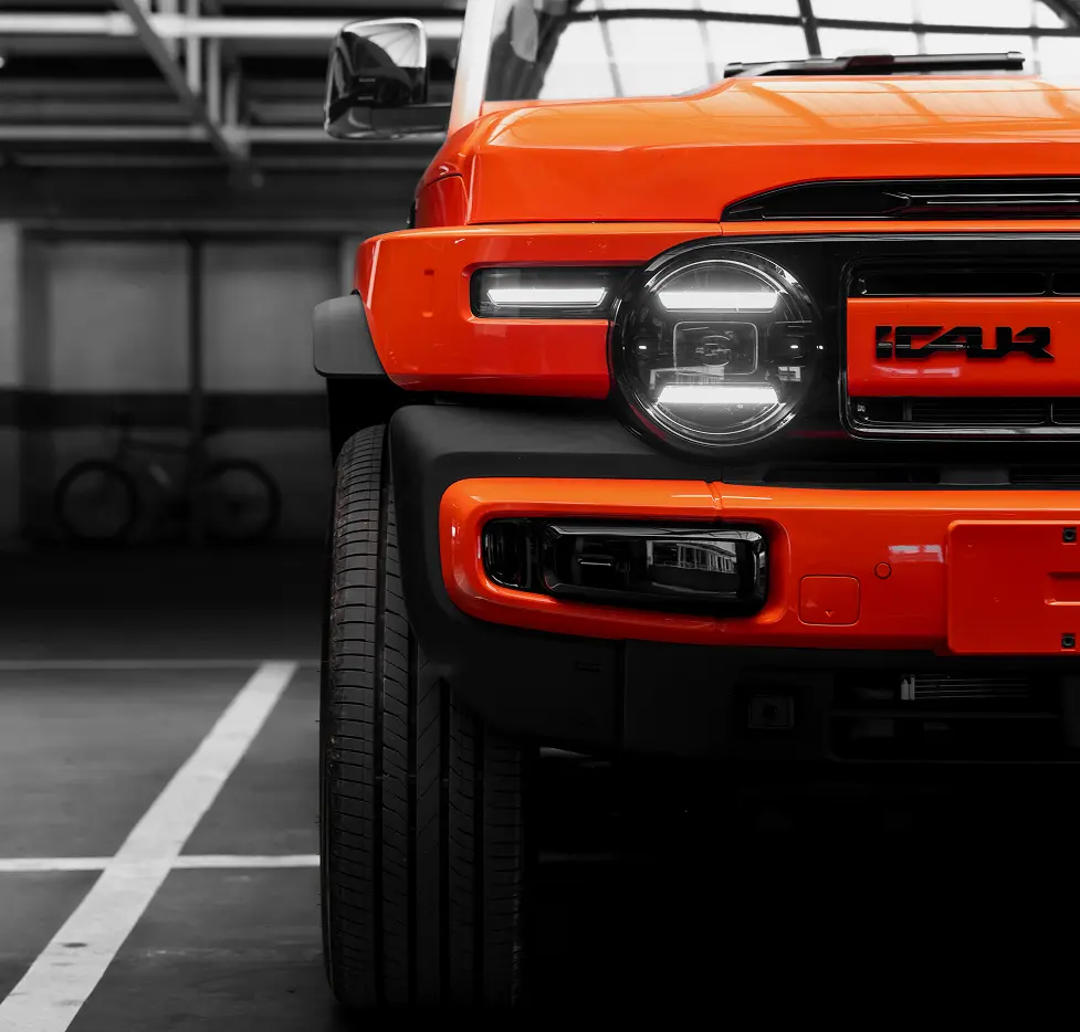 Front fascia of the iCAUR V23